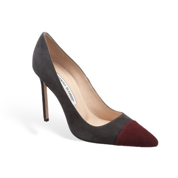 MANOLO BLAHNIK Bipunta BB 105 Suede Cap-Toe Pump Black - Picture 1 of 8